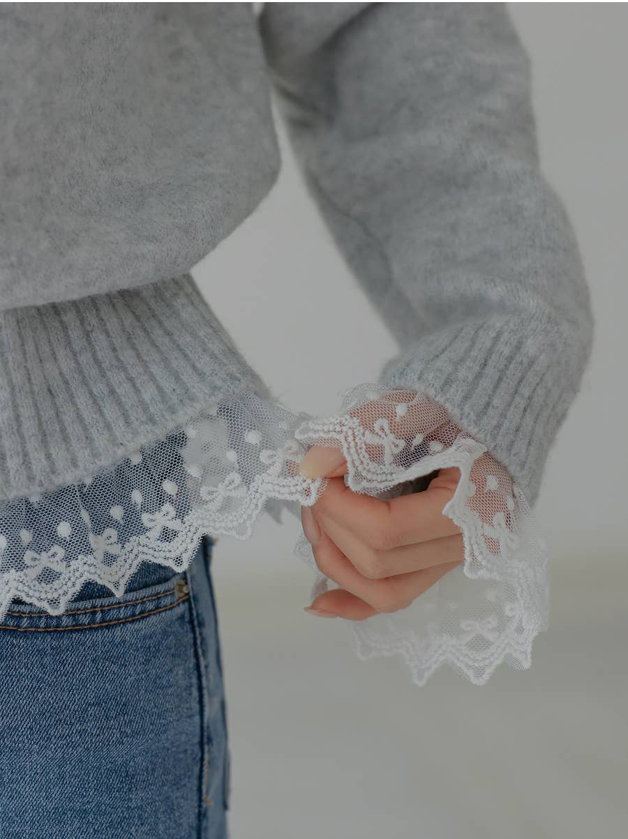 KY CREATION PARIS - Wholesale Cardigan - Women's - Knit cardigan with lace and pearl buttons4