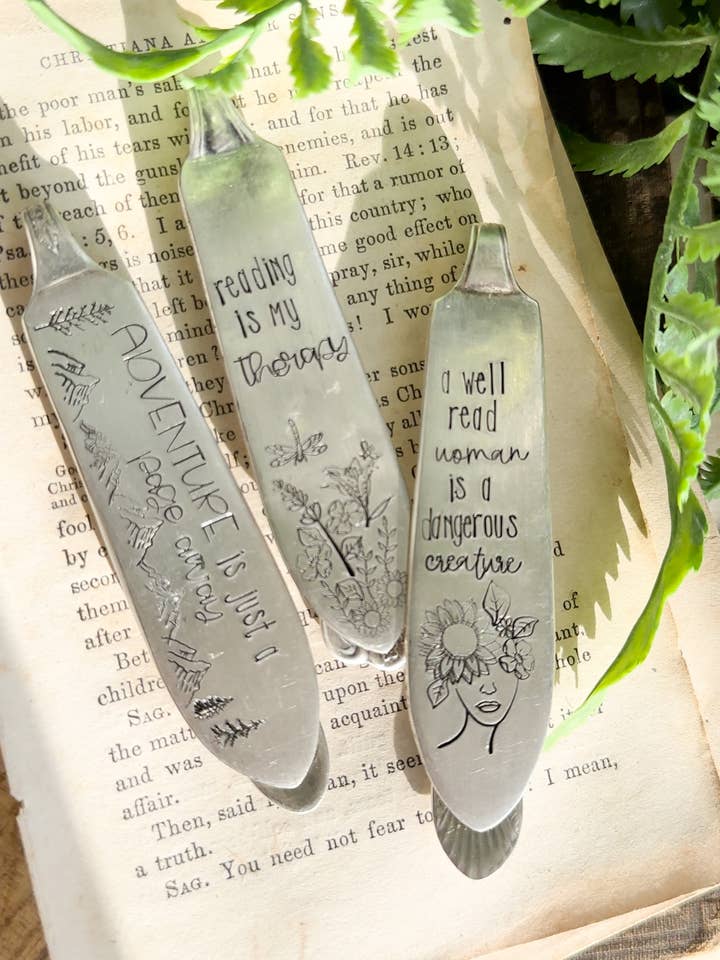 Marcadores con forma de esparcidor estampado (juego de 3) para venta al por mayor de The Sassy Barn