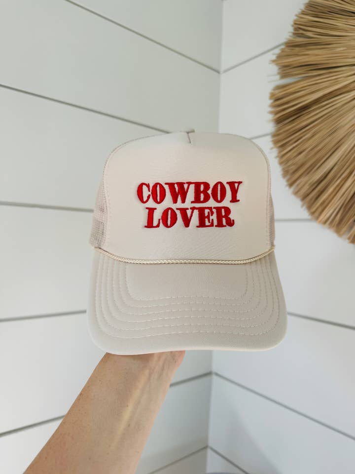 Cappello da camionista Cowboy Lover | Ricamato per la vendita all'ingrosso da parte di The Day Away Collective