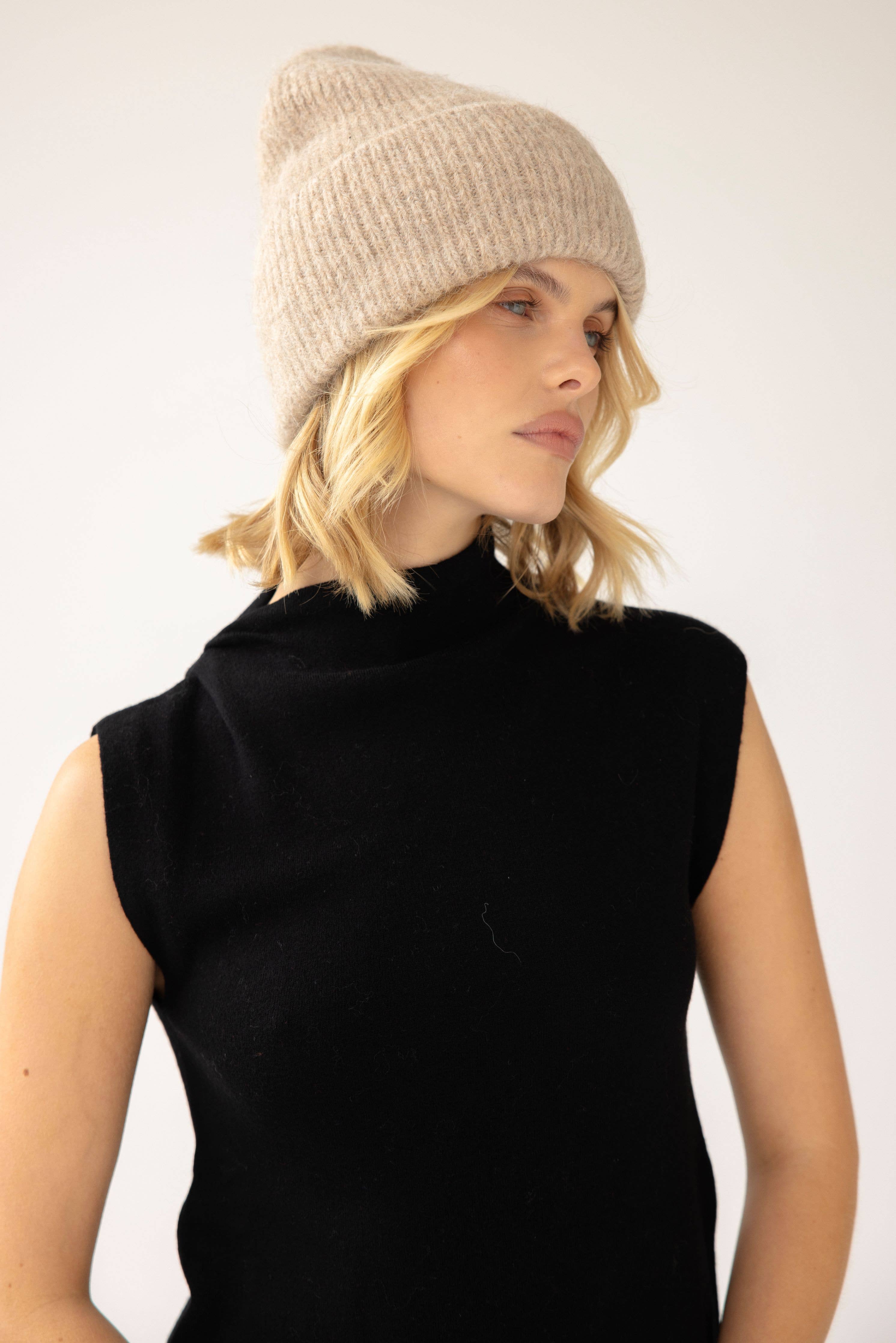 Arctic Fox & Co. - North America - Wholesale Beanie - Women's - The Alpaca Beanie - Iced Taupe - FW255