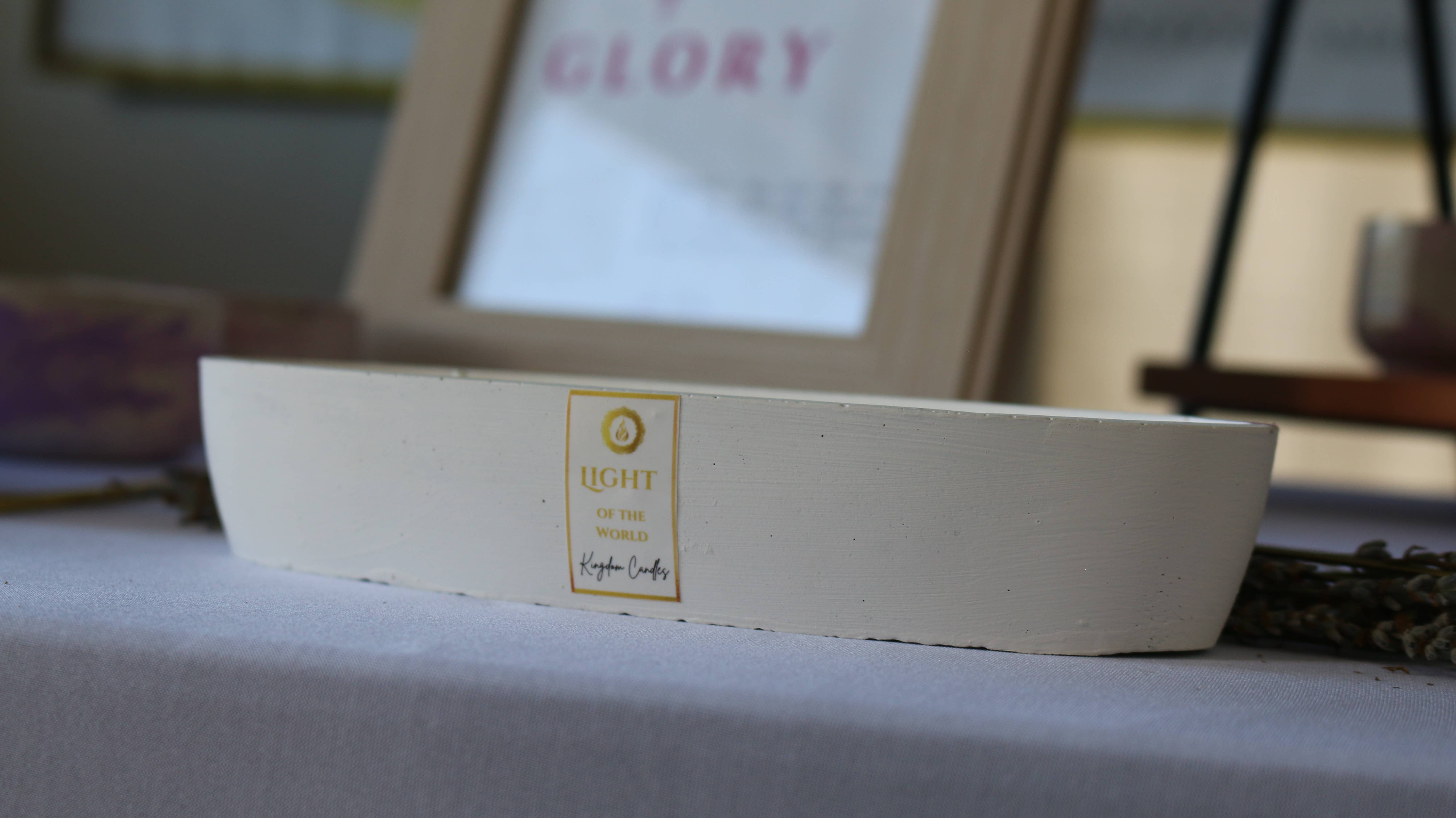 Light of the World Candle Studio - Vente Bougie en bocal - Bougie Eucalyptus, Vanille, Lavande | Marcher sur l'eau |4