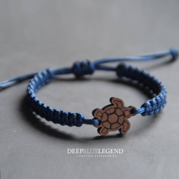 Turtle Bracelet in Wood, Sea Turtle Beach Bracelet for wholesale by Deep Blue Legend Jewelry