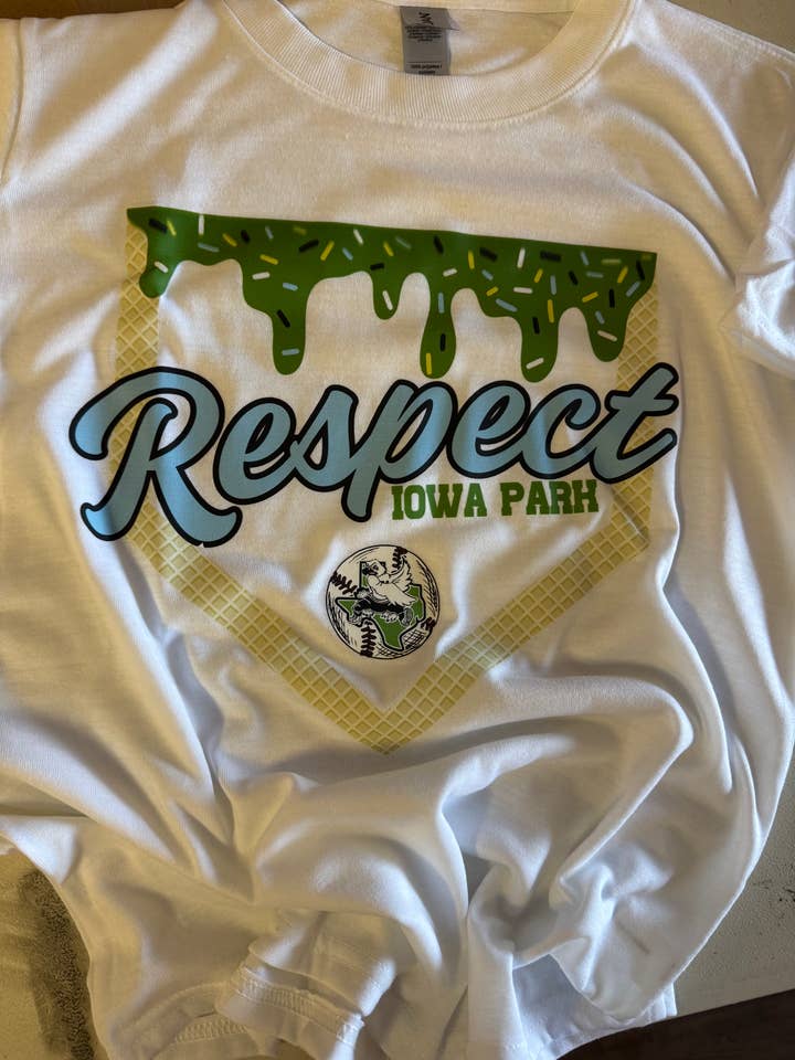 "Respect" Spiritwear voor wholesale door GypC Ink