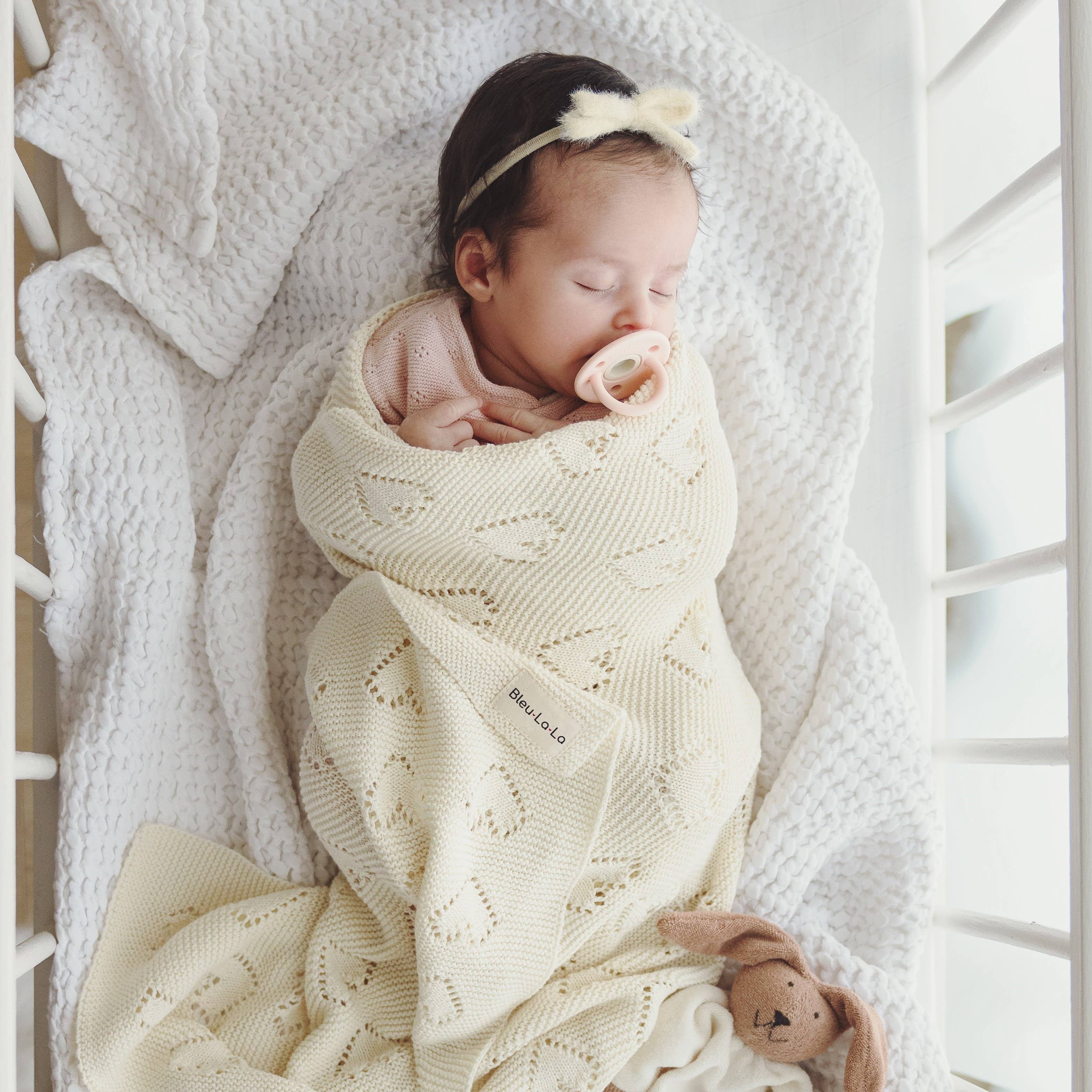 Bleu La La - Wholesale Receiving Blanket - Baby - 100% Luxury Cotton Receiving Swaddle Baby Blanket - Heart23