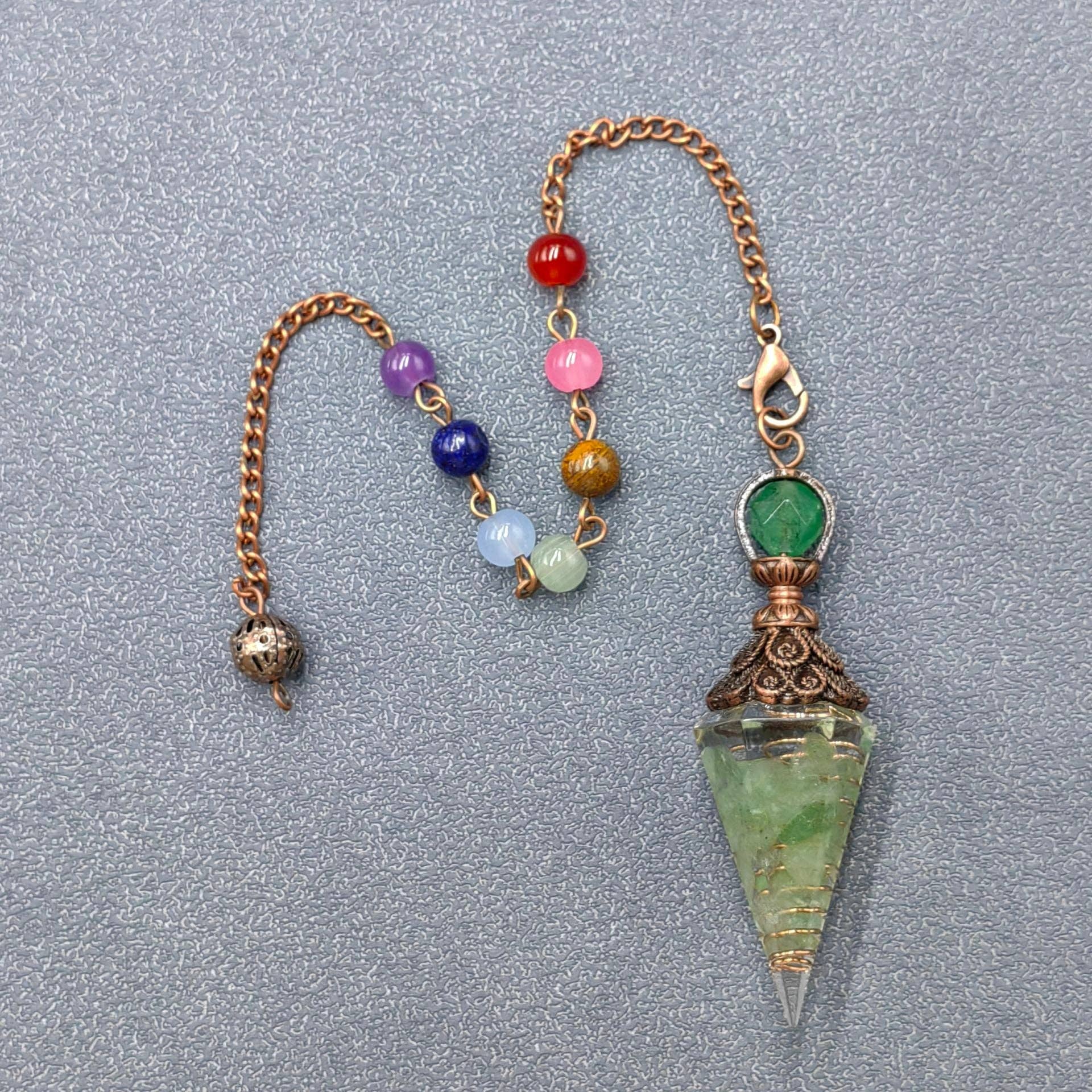 Mio Queena - Wholesale Spiritual Stone/Crystal - Hexagonal Cone Stone Pendulum with Chakra Chain - CS19