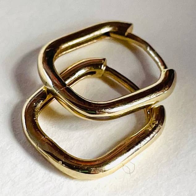 Huggie øreringe for engroshandel hos Katie Rose Jewellery