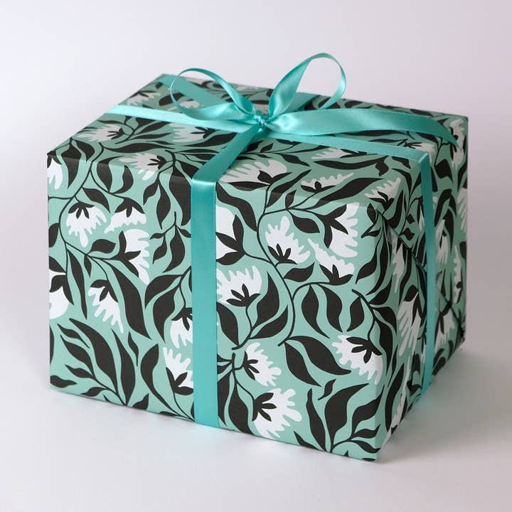 Haferkorn & Sauerbrey - Vente Feuille de papier cadeau - Papier cadeau fleurs blanches0