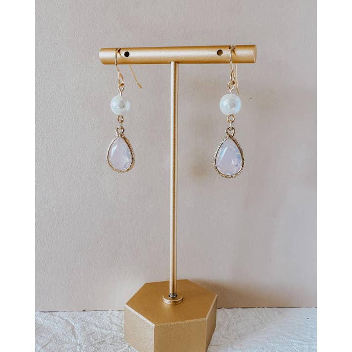 Clay & Fern Co. - Wholesale Dangle Earrings - Enya Earrings - Pearl & Opal Gold Earrings2