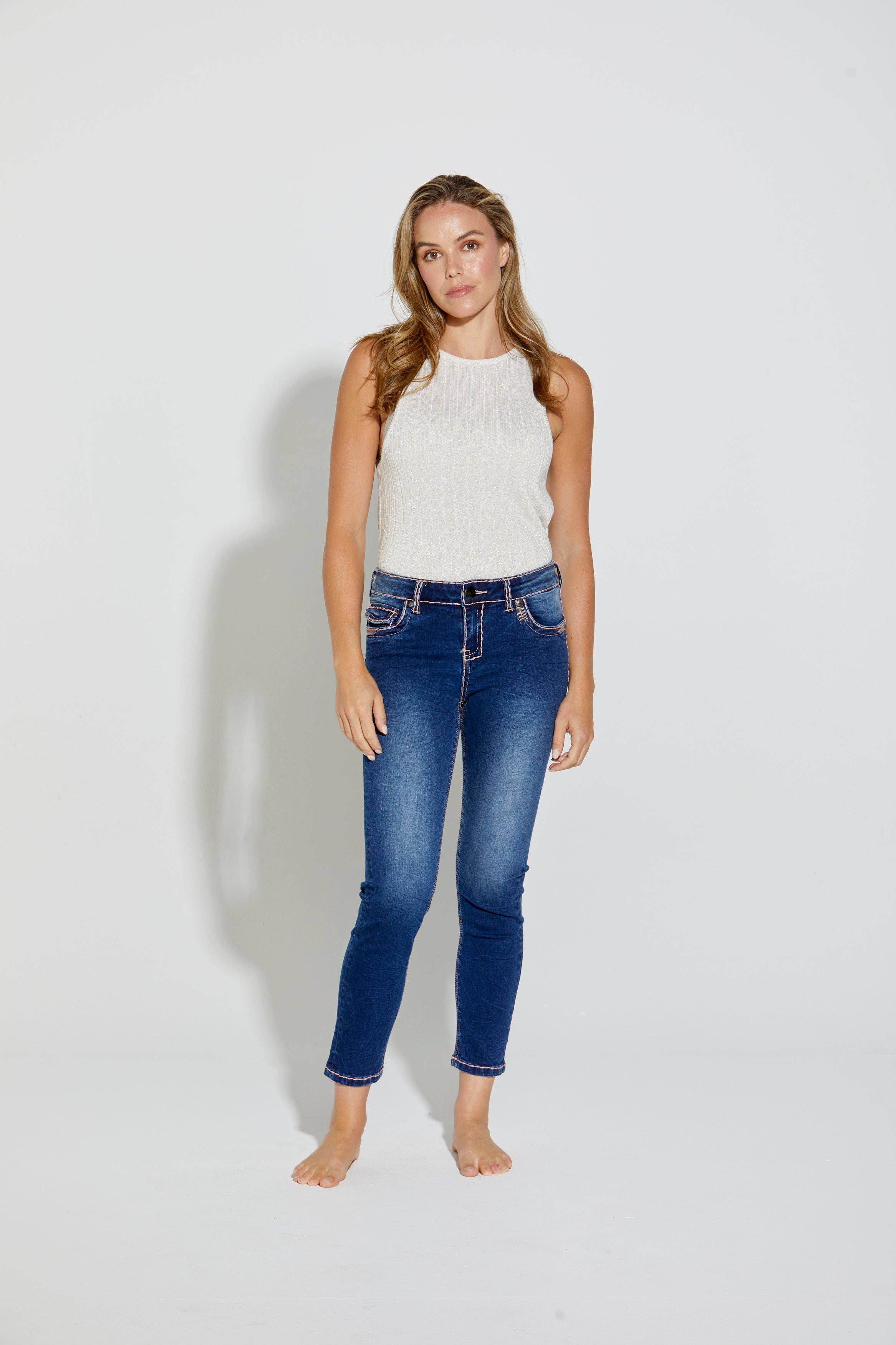 DNM APRICOT Nottingham S Dnm/Apricot for wholesale on Faire