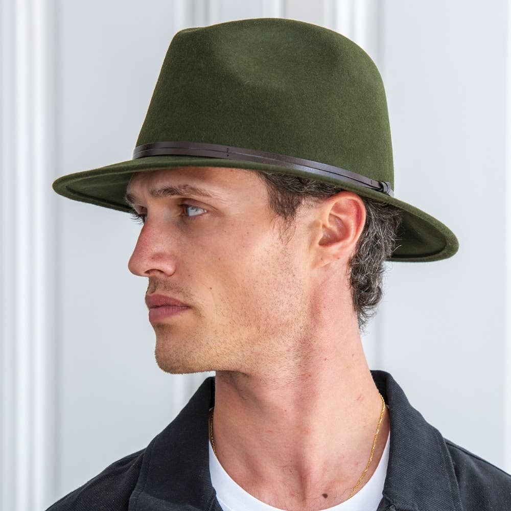 TRAVAUX EN COURS... - Wholesale Fedora - Women's - FELT HAT - leather band, sewn brim47