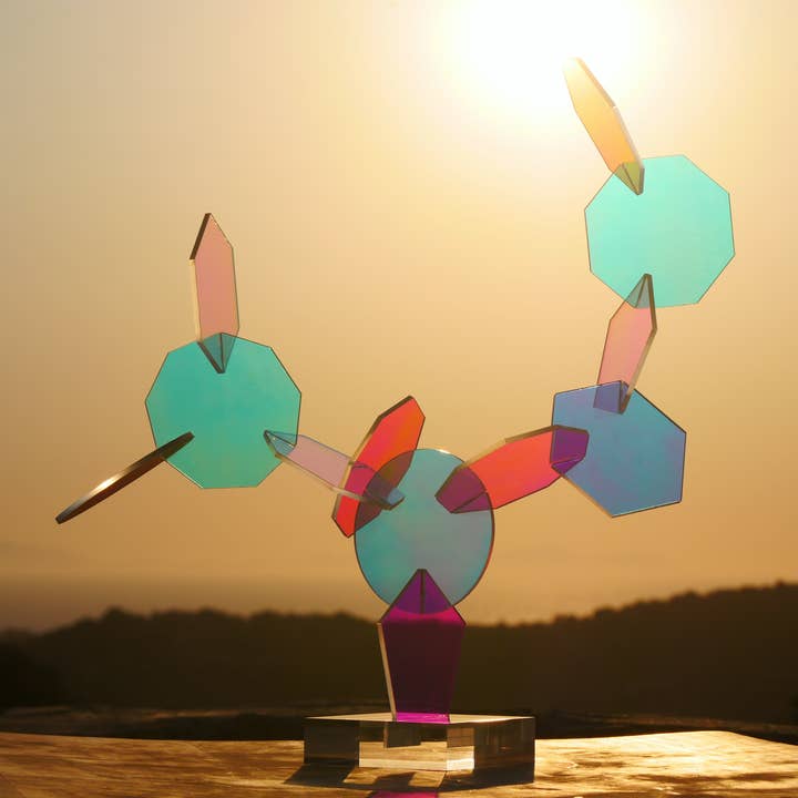 Light Cuts Geometric for wholesale by Wowspaceshop