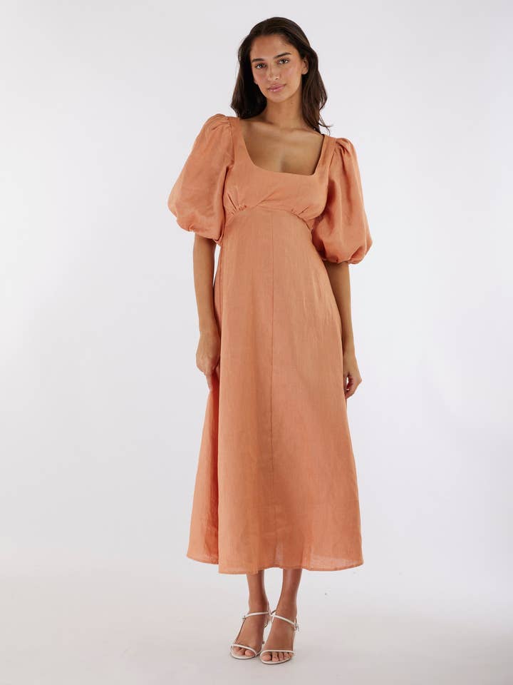 Romilly Linned Midikjole - Abrikos for engroshandel hos Amelius