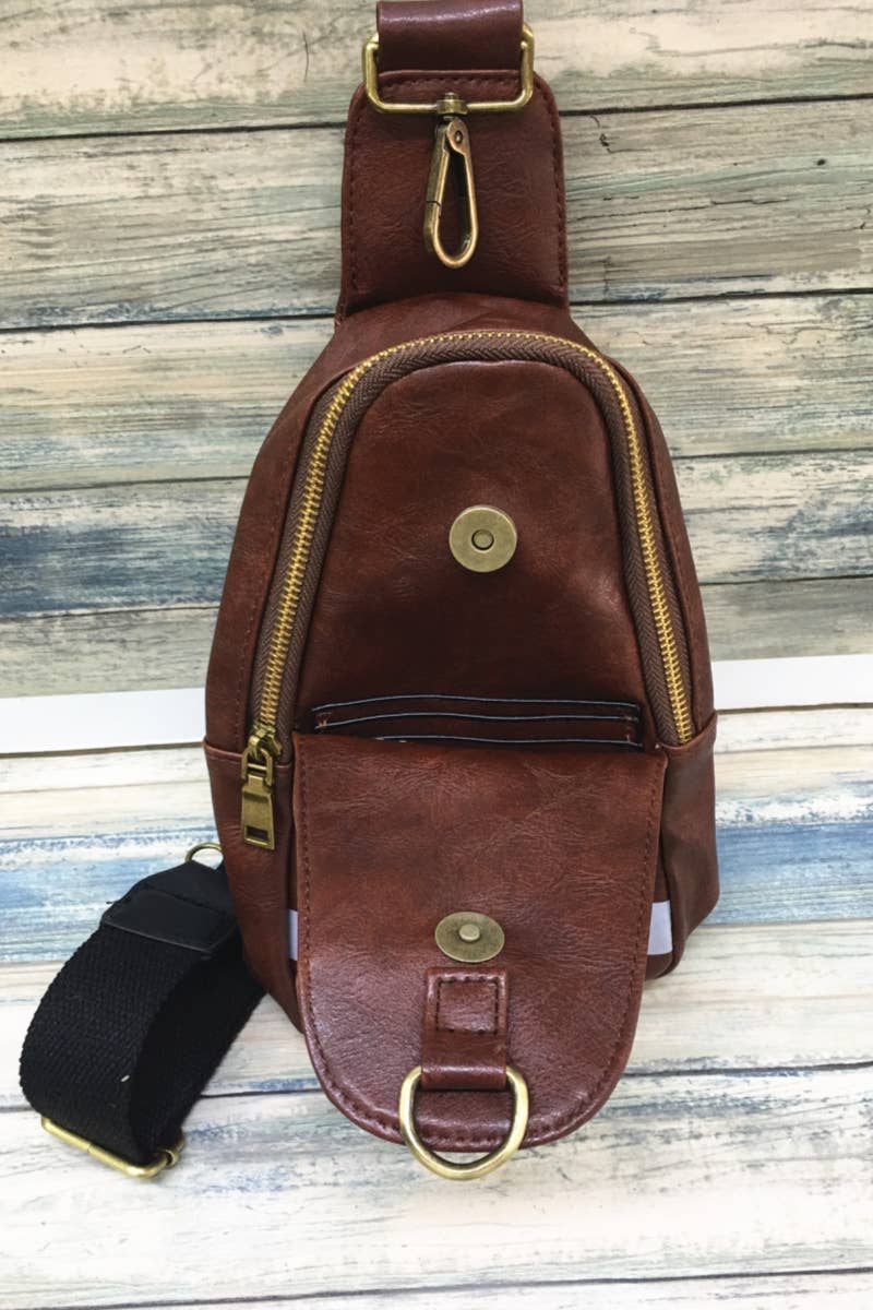 DESHENG ENTERPRISE - Wholesale Crossbody Bag - Women's - FOOTBALL PRINT CROSSBODY SLING BAG1