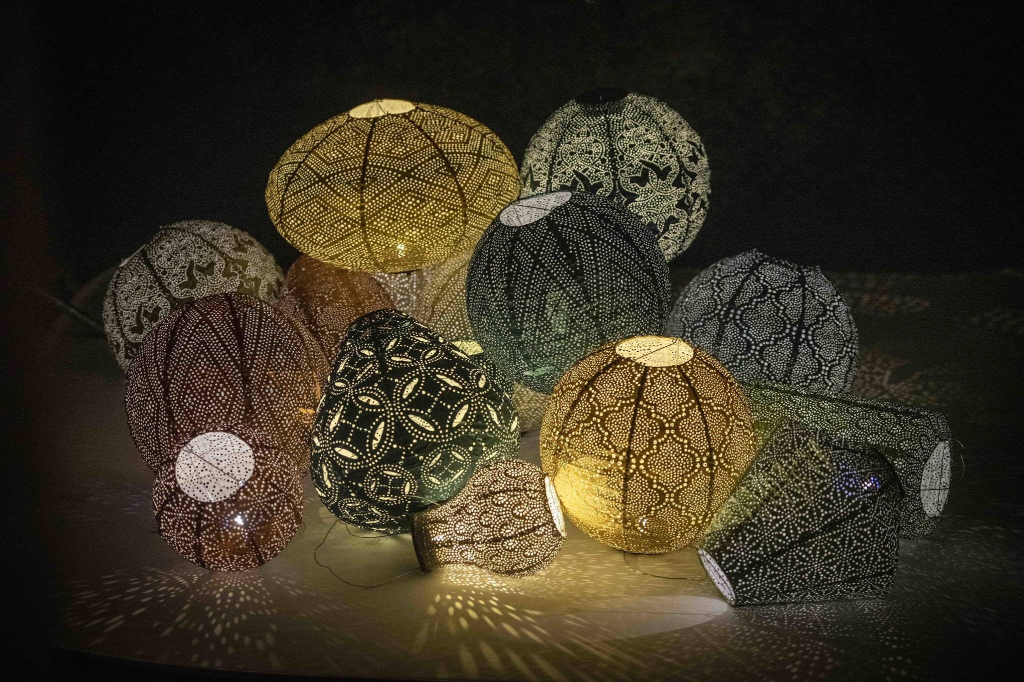 Lumiz – Großhandel Laterne – Lumiz Laterne Fiore rund - 40 cm - grün2