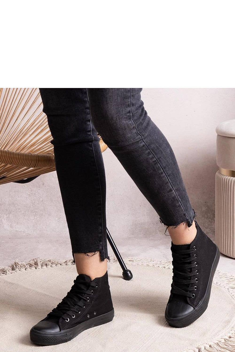 Lieber Deem Marktplatz - Wholesale Lifestyle Sneakers - Women's - Sneakers Model 207214 Solea8