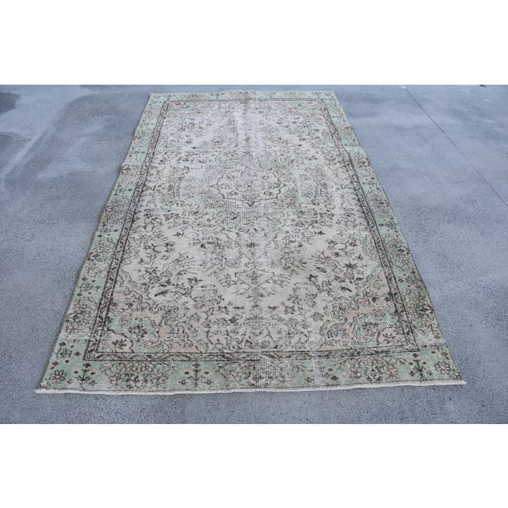 Vintage Wool Rug - Green & Beige Handwoven Elegance for wholesale by Anatolia Loom