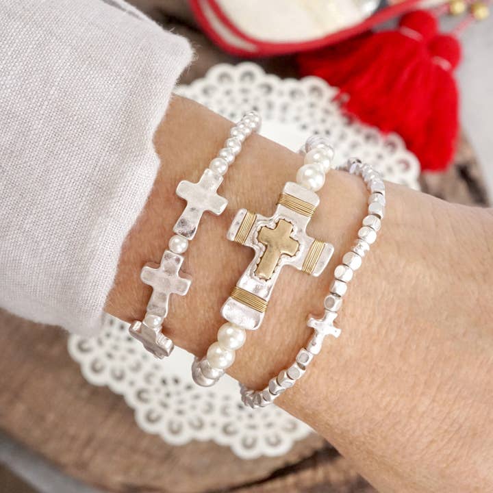 PennyLine inc - Wholesale Beaded Bracelet - Cross bracelets set in Worn Silver tone boho style3