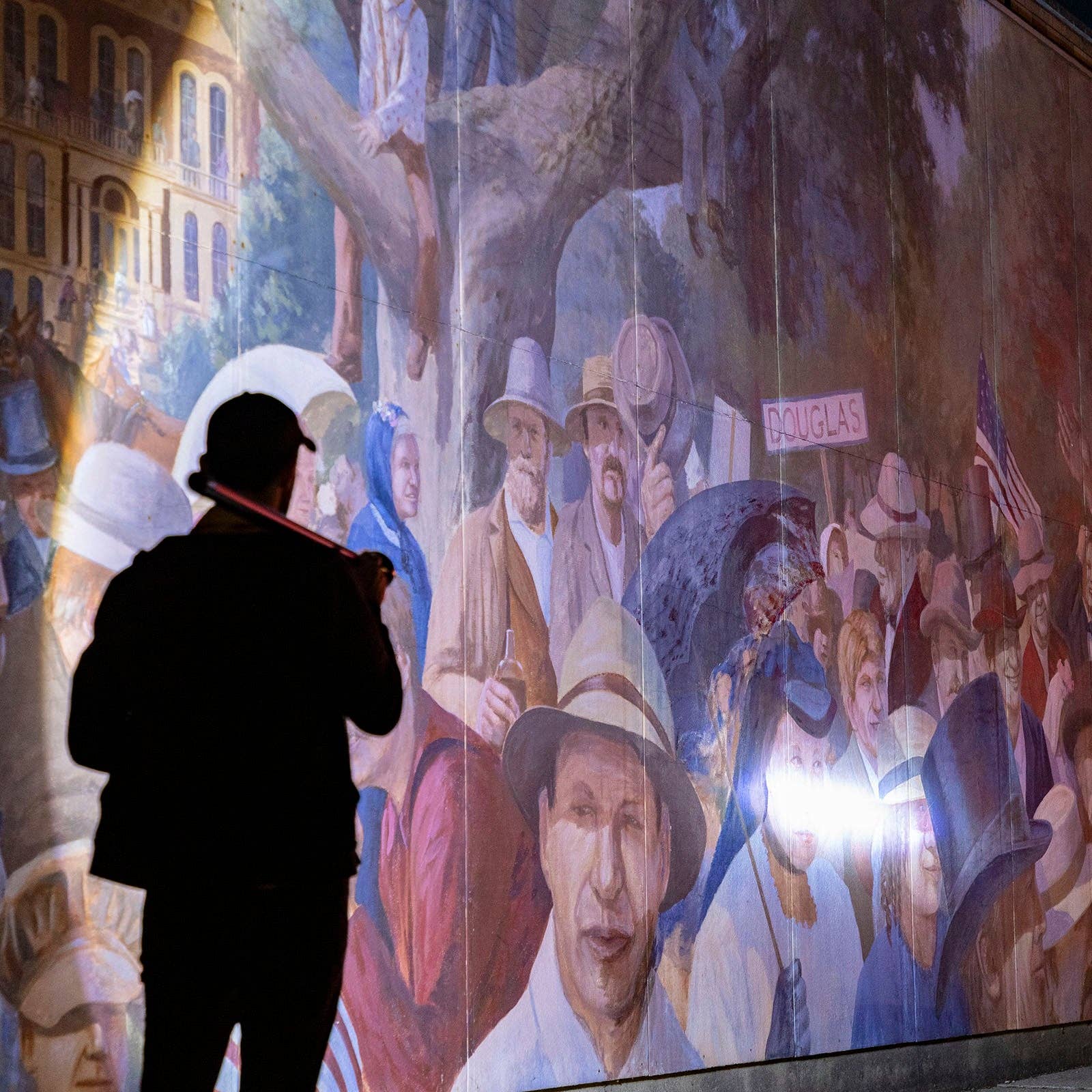 LitezAll - Wholesale Flashlight - LitezAll Bigger Better Brighter Rechargeable Flashlight13