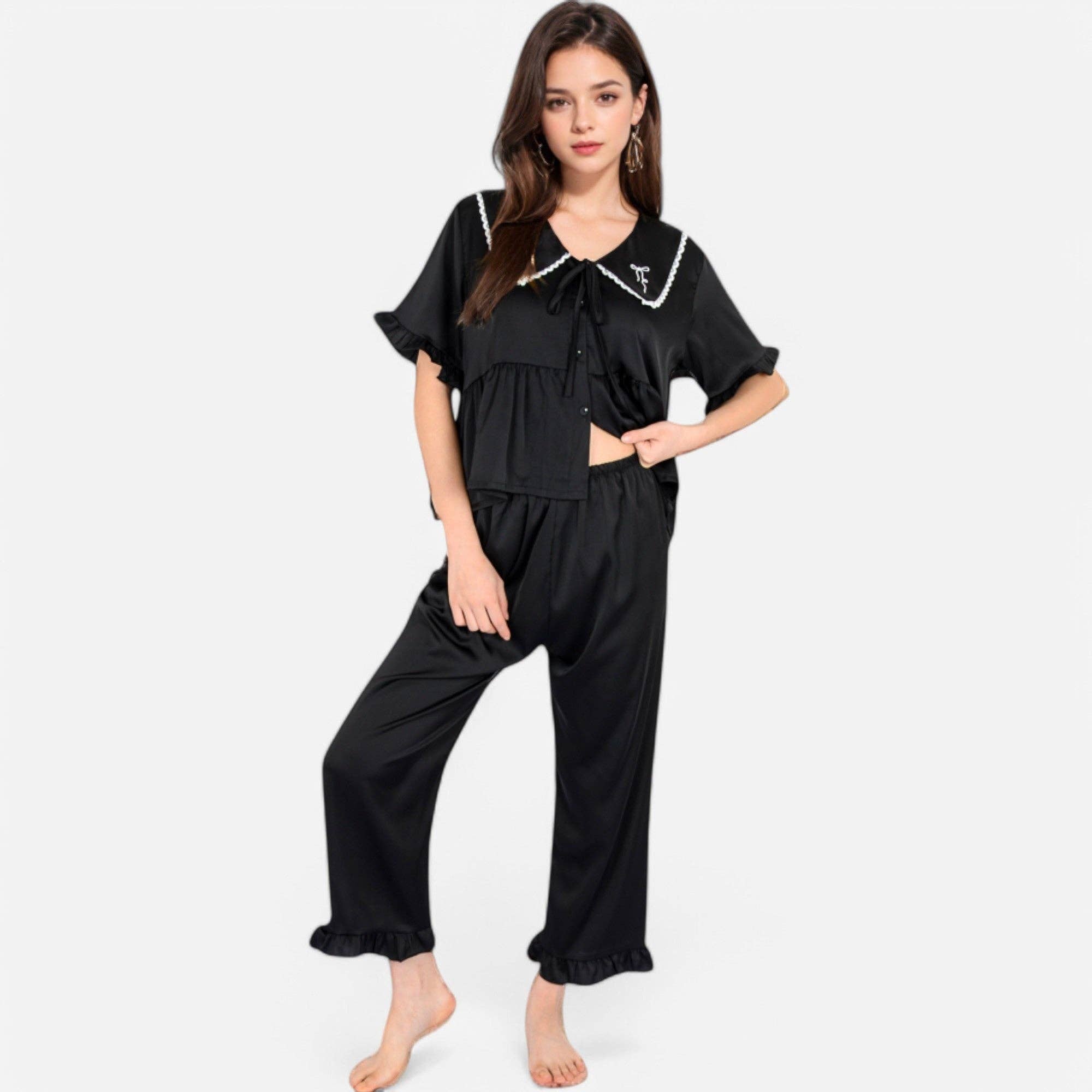 Anna Kaci Wholesale - Vente Haut et bas de pyjama – femme - Ensemble de pyjama avec col brodé et bordure à volants9