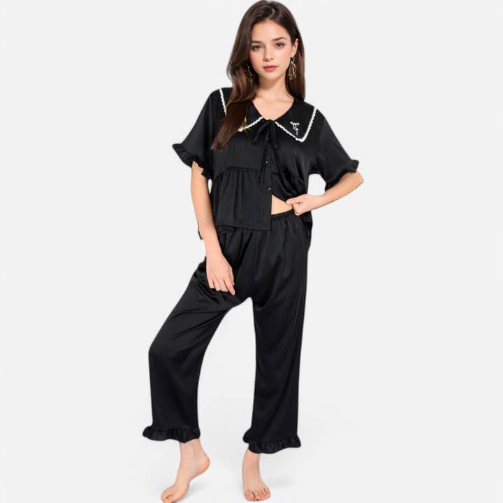 Anna Kaci Wholesale - Vente Haut et bas de pyjama – femme - Ensemble de pyjama avec col brodé et bordure à volants9