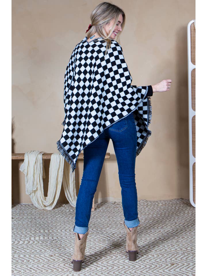 Mini Momo – wholesale Mommy & me sets – Mommy and Me Matching Cape Blanket Poncho - Checkered2