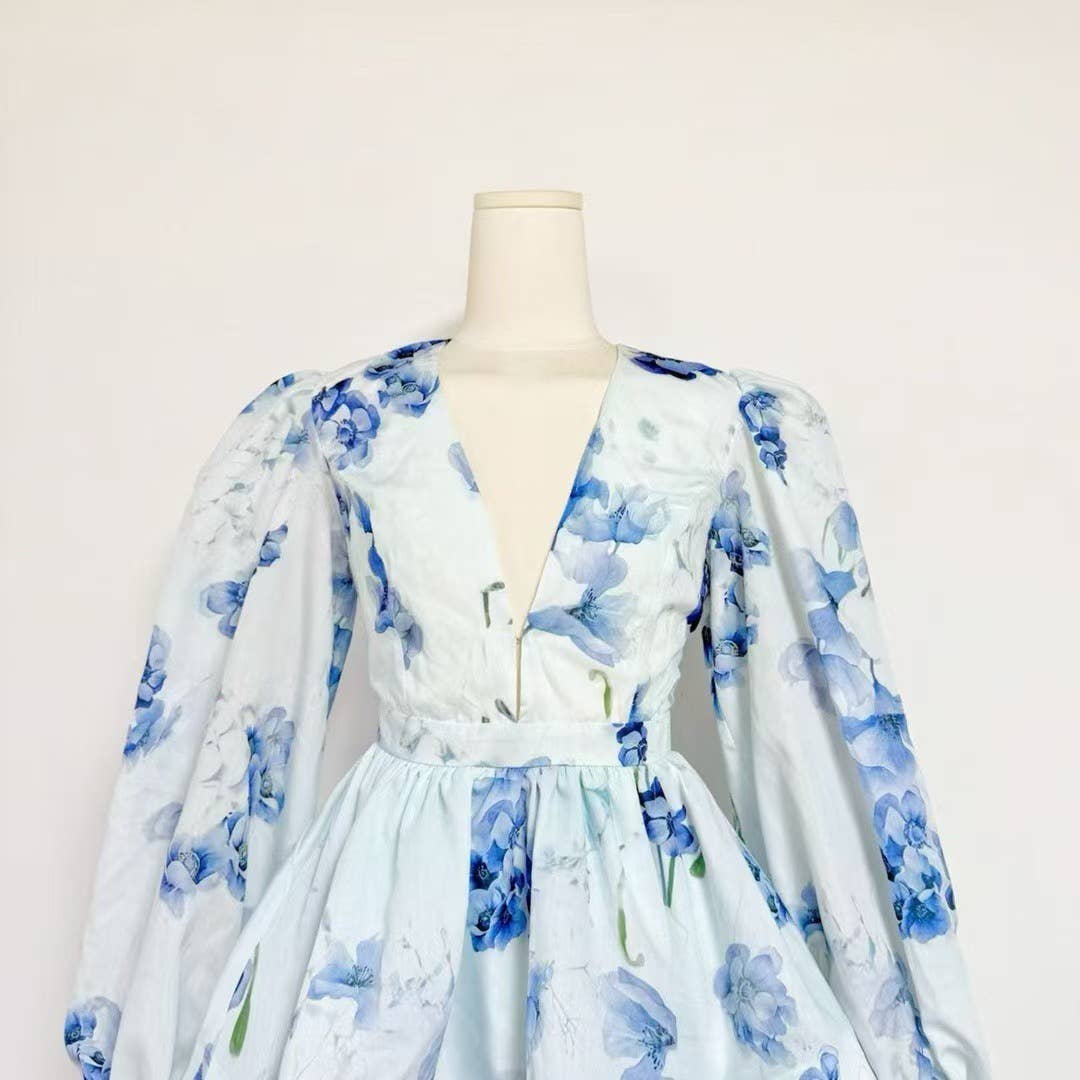 Productseeker - Wholesale Dress - Women's - DR438 V-Neck Lantern Sleeve Floral Print Short Dress2