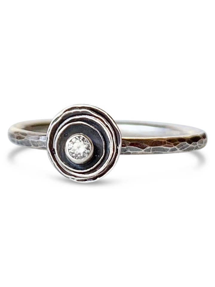 Björkdiamantstaplare i silver för wholesale av Austin Titus Studio