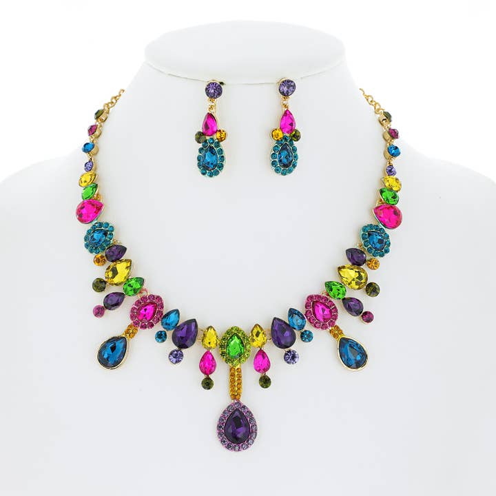 SP Sophia Collection - Wholesale Jewelry Set - Teardrop Crystal Cluster Necklace Earrings Set
