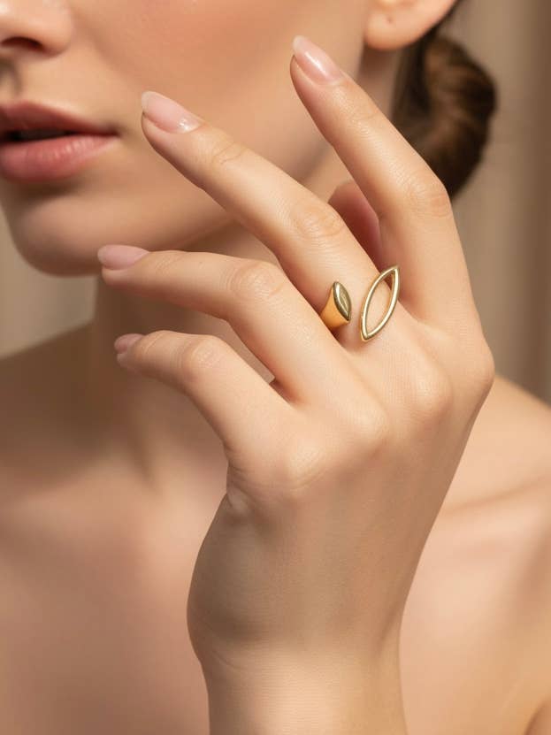 Ring i rustfrit stål 424AQ226 for engroshandel hos BYREN | ÉLINE L'ATELIER