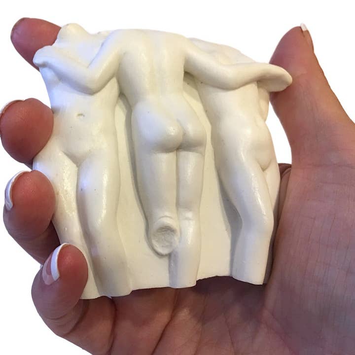 Statue miniature grecque à trois grâces pour femmes nues classiques 3.1H pour la vente par Museum Wholesale Inc