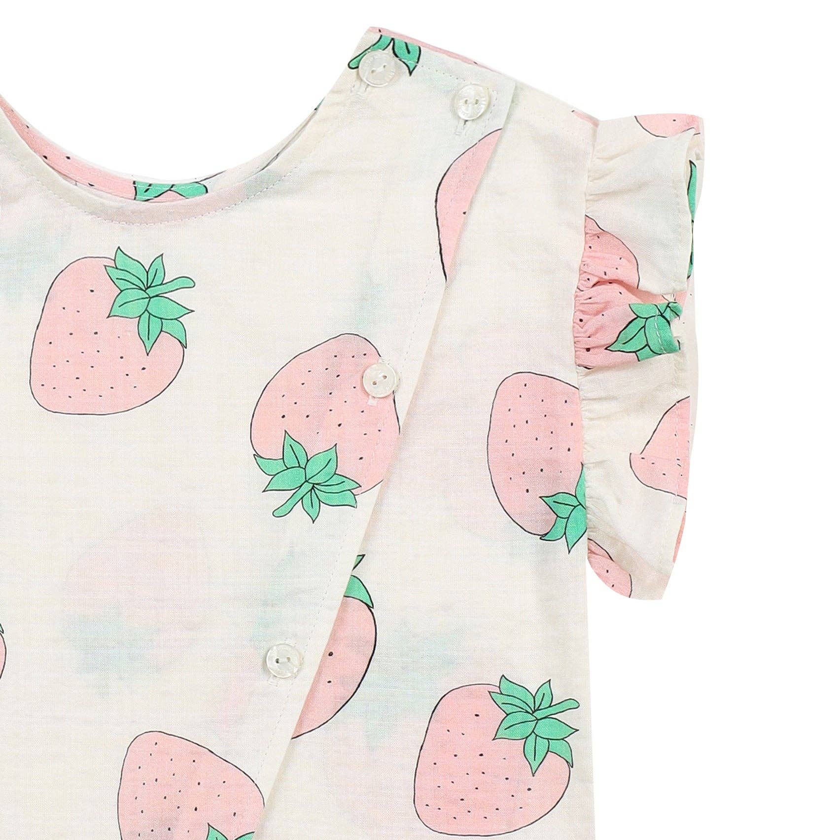 ToTo Heros - Wholesale Top & Short Set - Kids - Strawberry Graphic Print Angel Sleeve Top & Shorts Set2