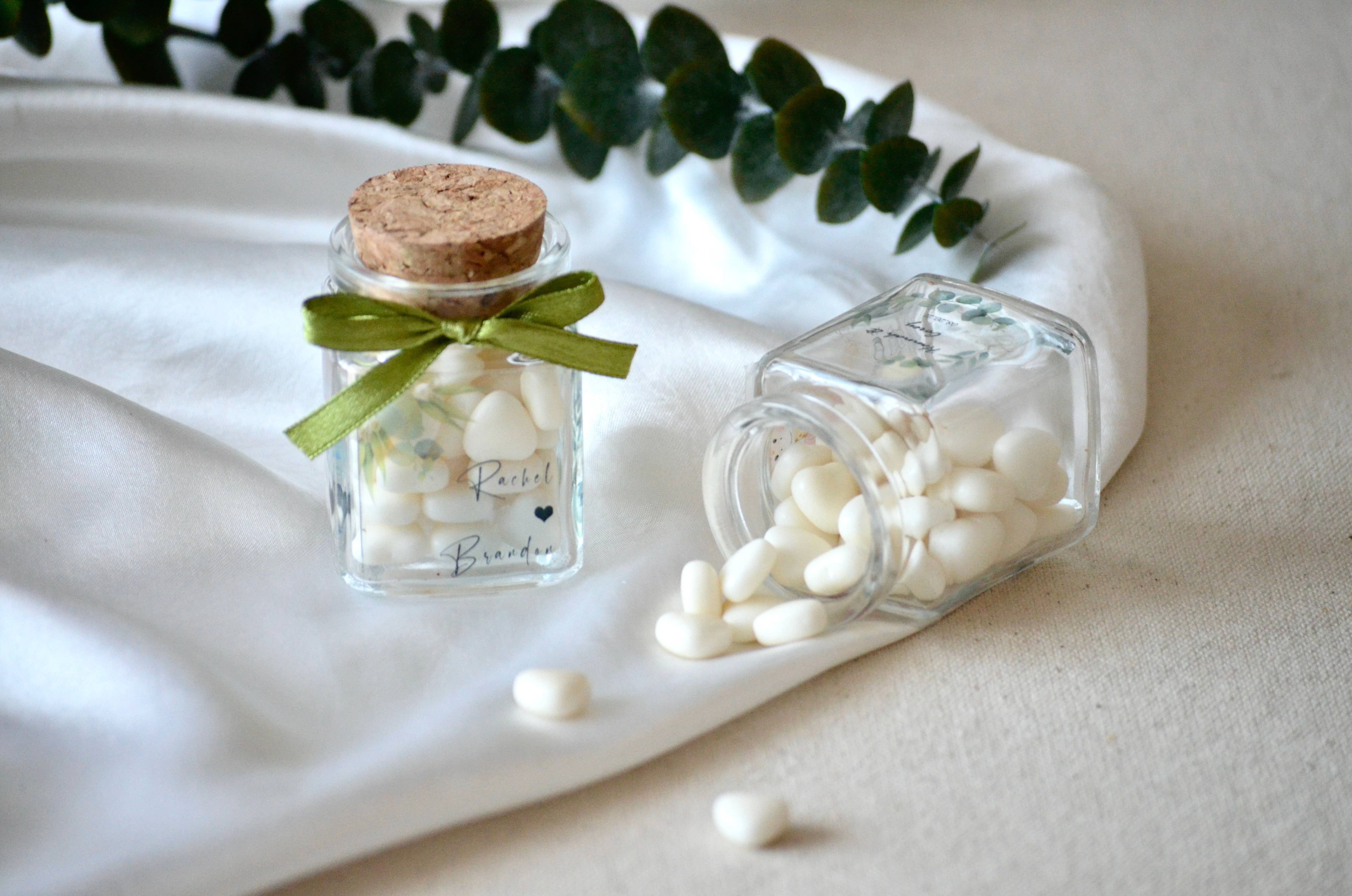 Uniq Favors - Wholesale Party gift - Heart-Shaped Candy Glass Bottle Favors, Wedding Candy Favors2