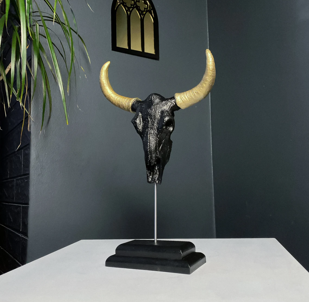 G7T6 - Wholesale Decorative Figurine - Bison Skull Mounted on Stand, Buffalo Skull, Cow Bull Skull4