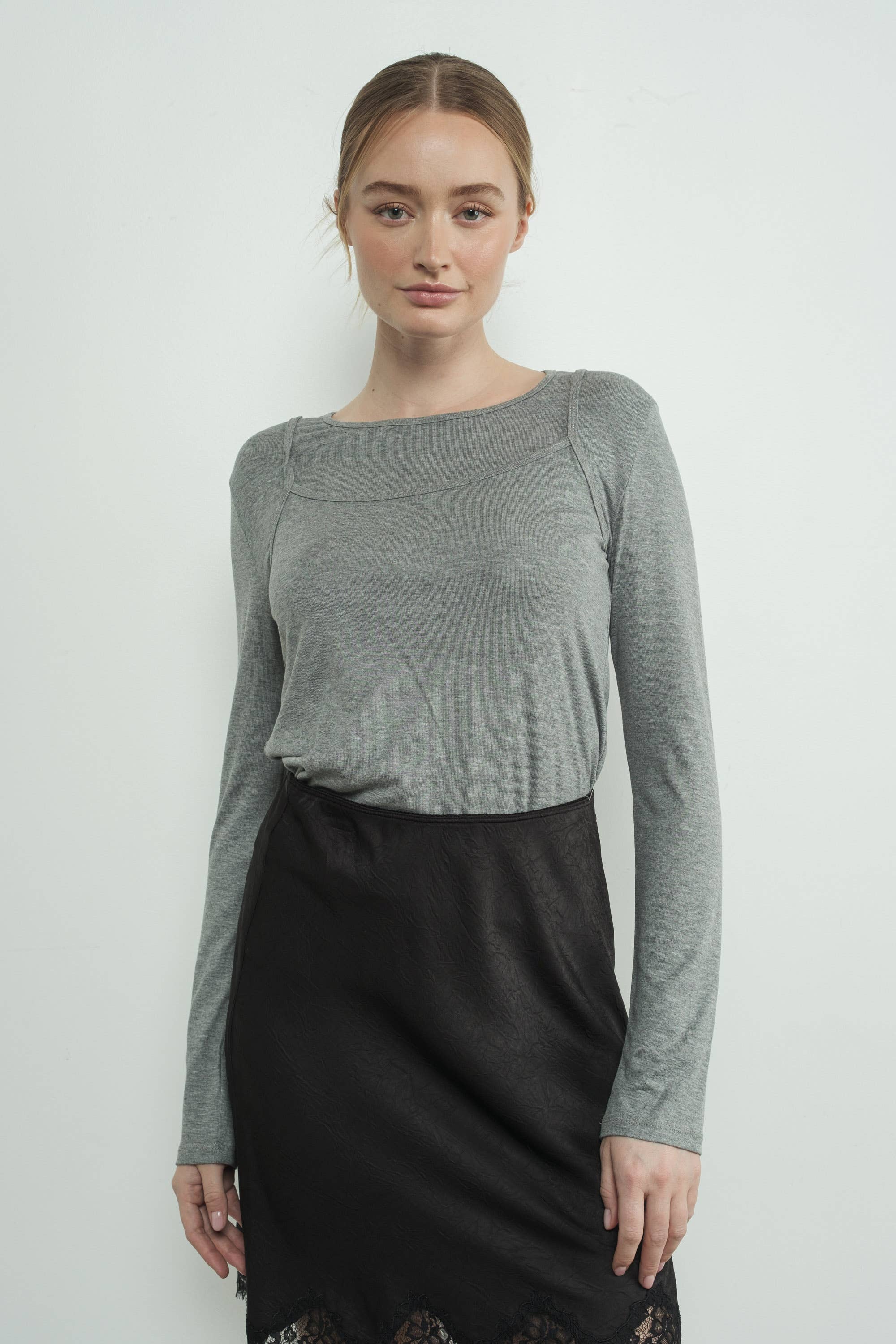 Aaron & Amber - Wholesale T-Shirt - Women's - MAT3127 TWO FER TANK LONG SLEEVE TOP10