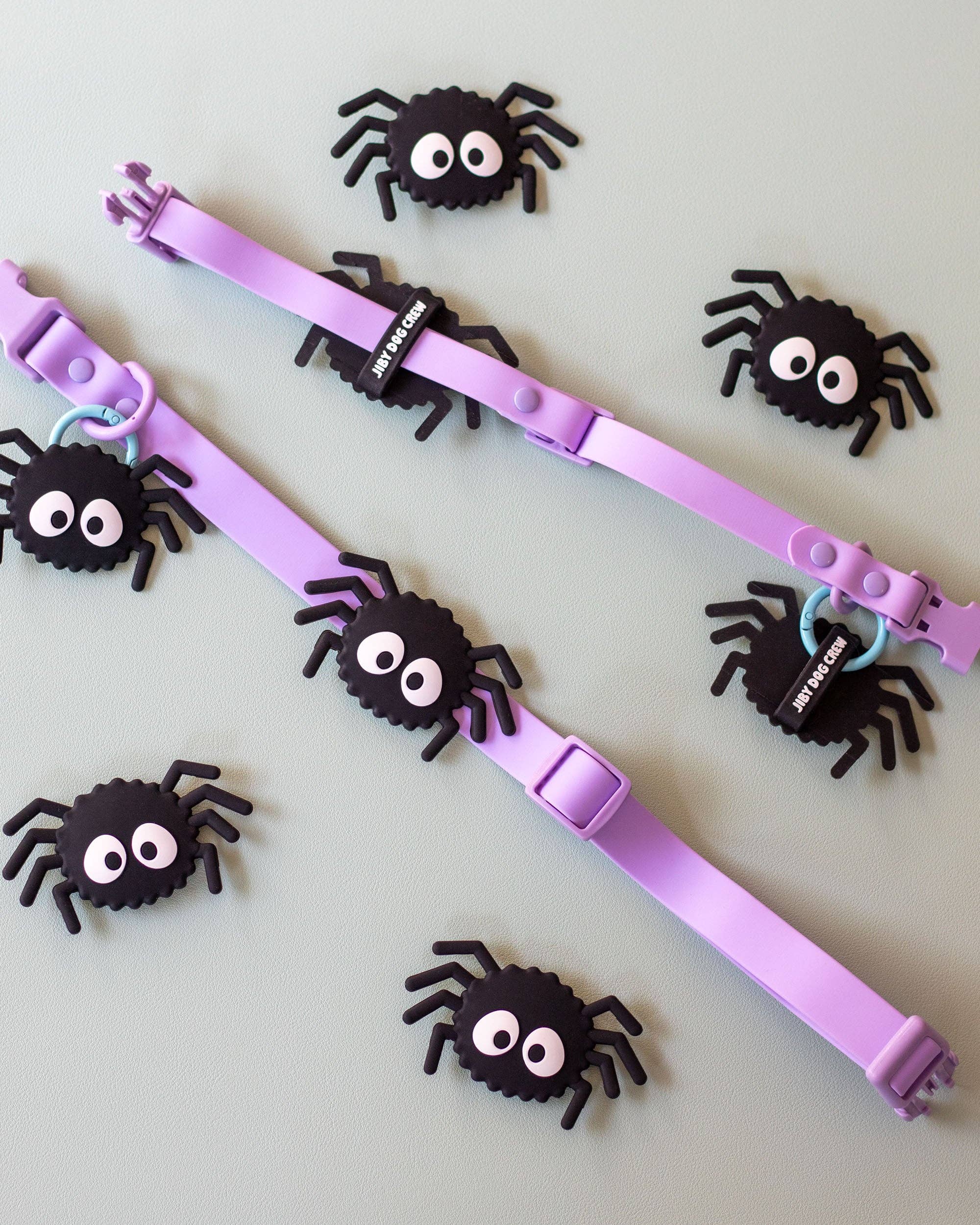 Jiby Dog Crew – wholesale Halsbandsberlock - Katt och hund – Sotig Spindel Jiby Hundcharm5