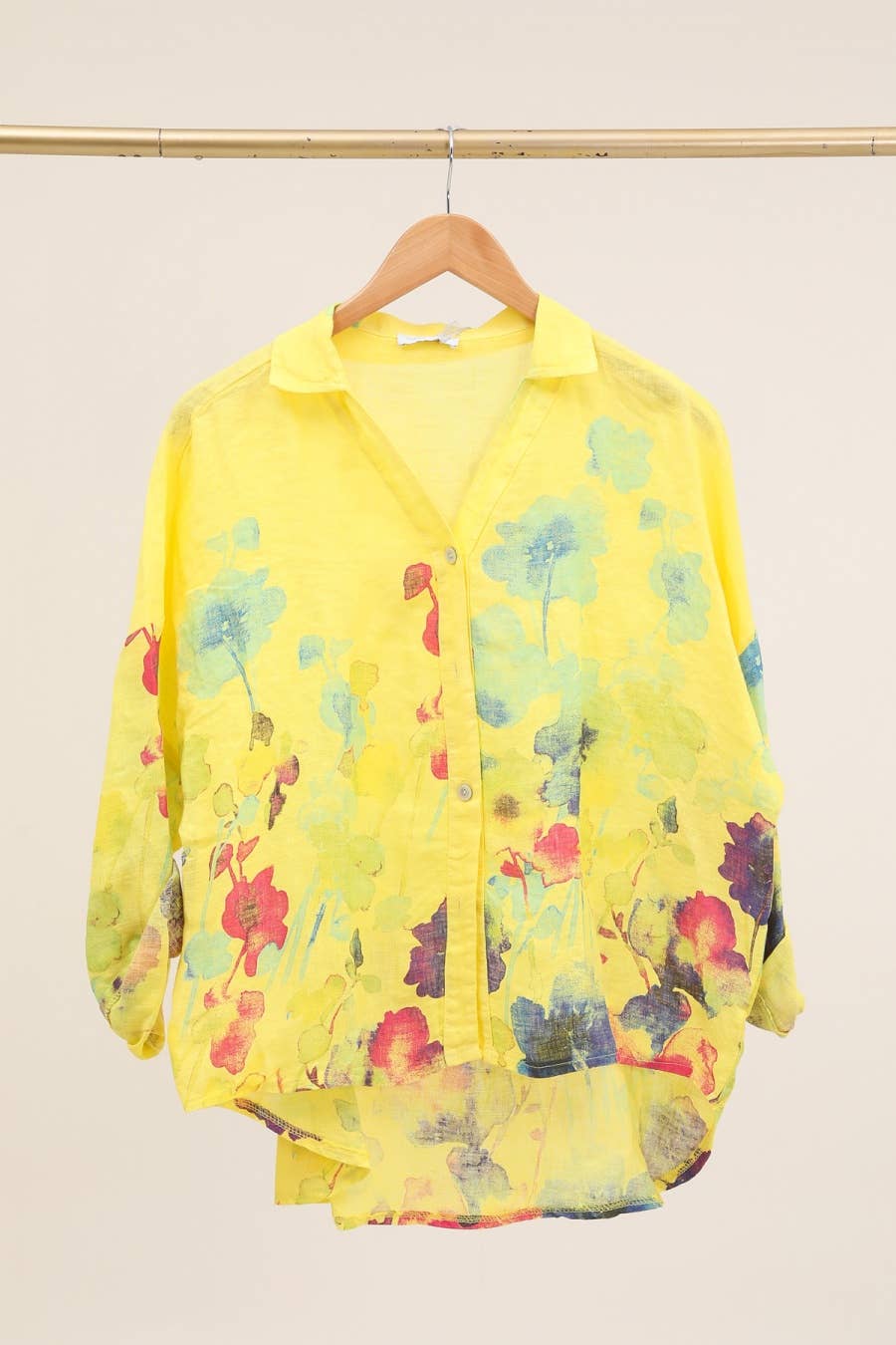 la maison des fibres naturelles – wholesale College/Baseball Jacket - Women’s – Floral print blouse 20984 100% linen13