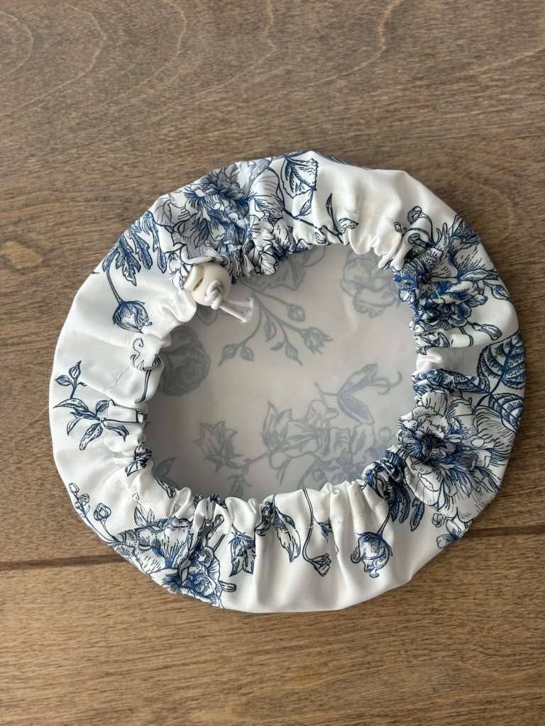 Kit Carson Accessories - Wholesale Food Storage Wrap/Bag - Dish covers - Blue Transferware 7 to15" & 9X13 Casserole pan3