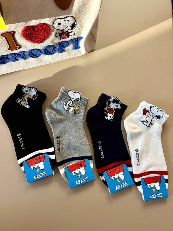 K-Wonderland – Meias - Mulher por atacado – Meias tornozeleiras Peanuts Snoop em algodão ultra macio10