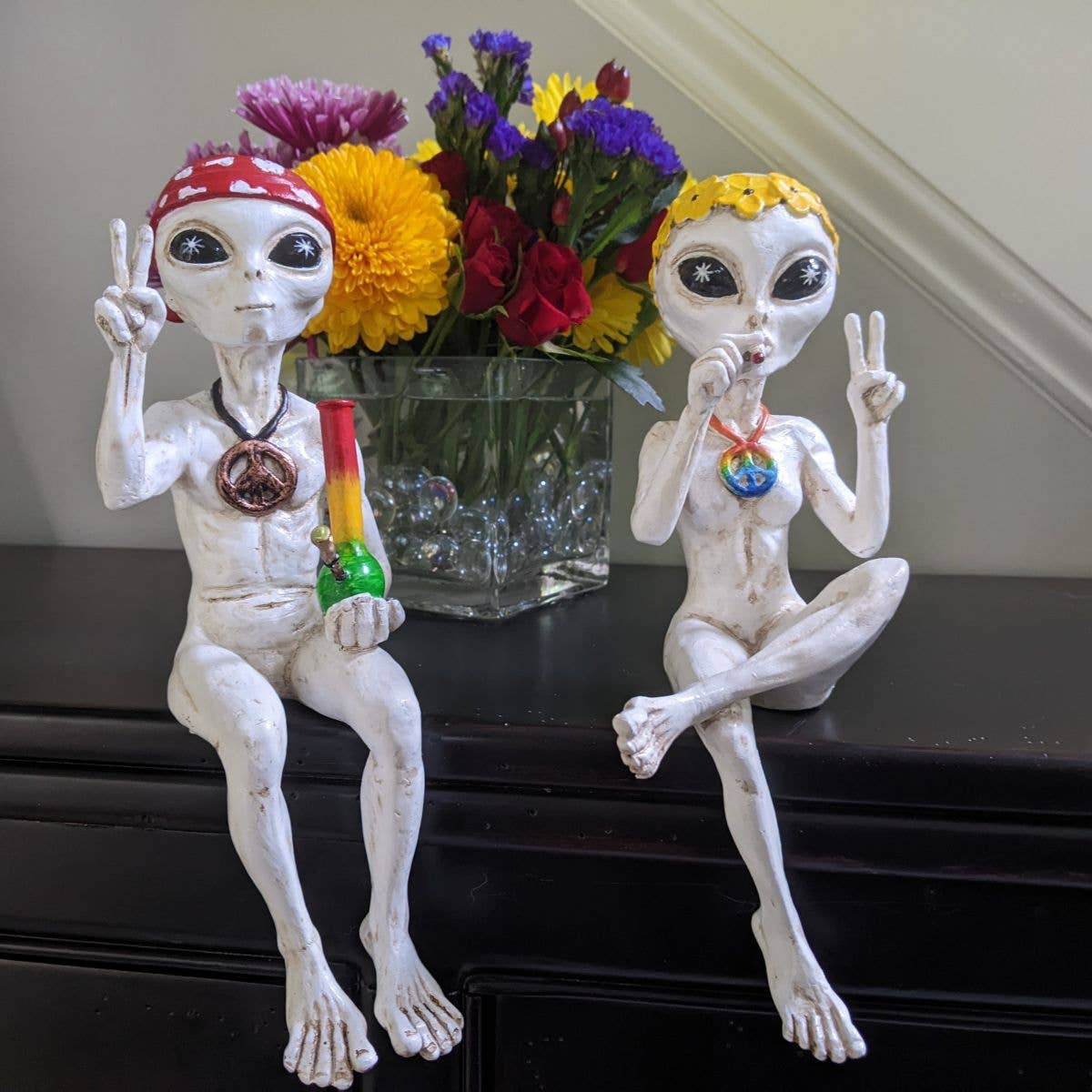 John Bernard & Company - Wholesale Decorative Figurine - “Hippie and Stoner” 10 Inch H Alien Shelf Sitter Statues8