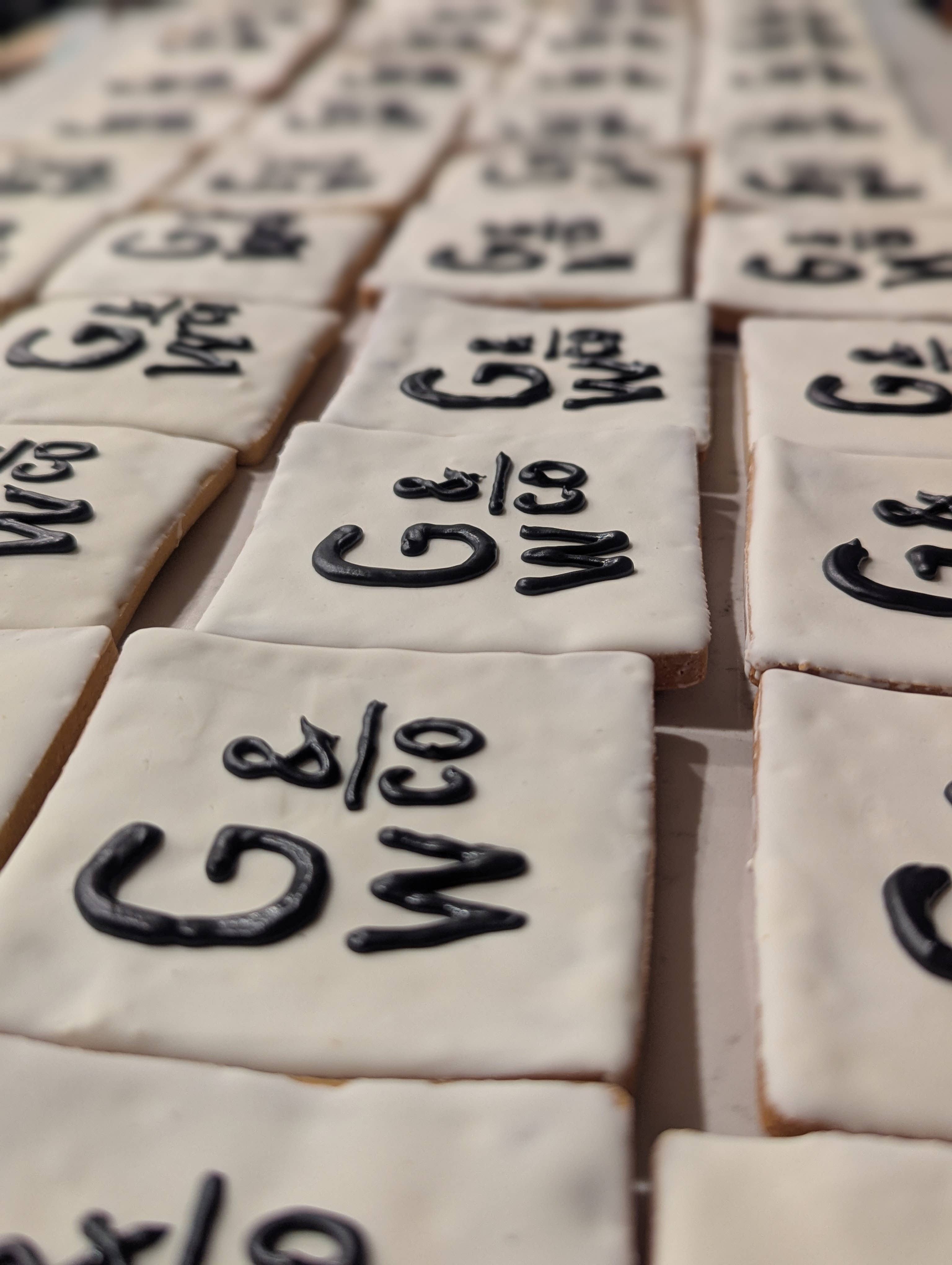 Layla's Barkery - Wholesale Pet Biscuit - Dog - Custom Logo Dog Cookies1