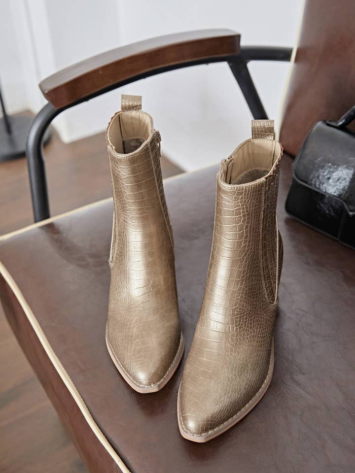 ERYNN - Wholesale Booties - Women's - HEELED ANKLE BOOTS - RUSSELL9