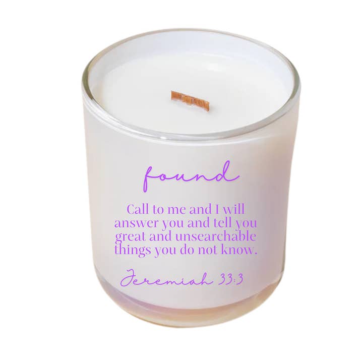 Gevonden Jeremia 33:3 14 oz Kokos Sojawas Bevroren Meer en Kasjmier Vanille voor wholesale door Scents of Vision