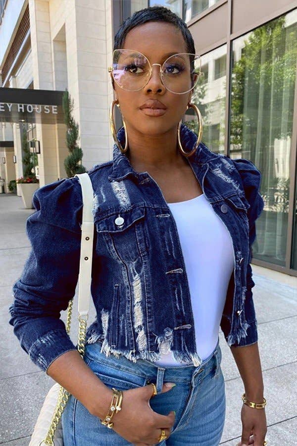 Aria Romance – wholesale Jeansjackor – Dam – Distressed jeansjacka med puffärmar2