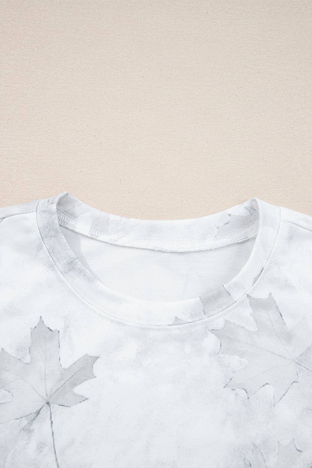 Beige Ensemble haut à capuche camouflage et short à taille élastique en vente sur Faire6