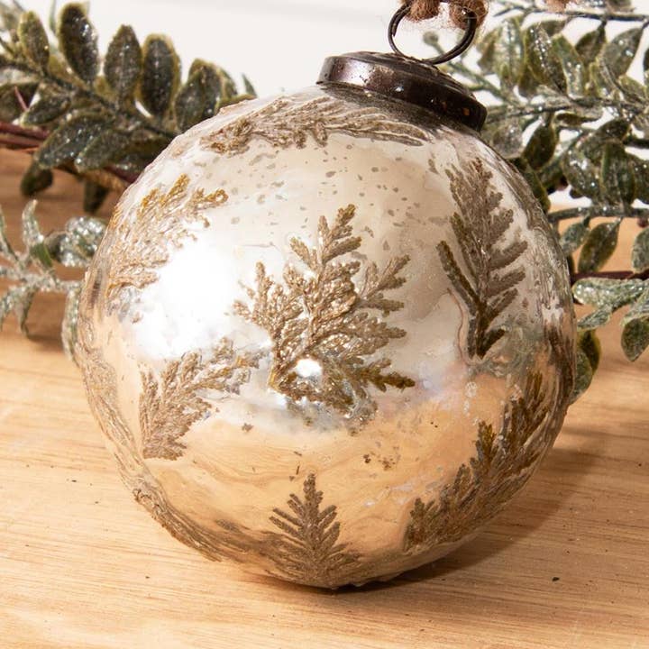 Audrey's Home & Gift - Wholesale Ornament - Ornaments - Antiqued Silver With Embedded Leaves (Pk/03)0