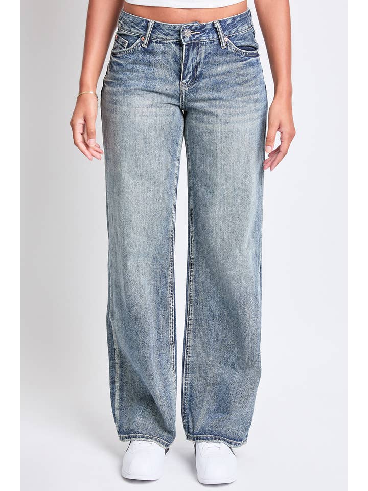 Tinted Medium Wash Low Rise Wide Leg Rigid Jeans for wholesale on Faire
