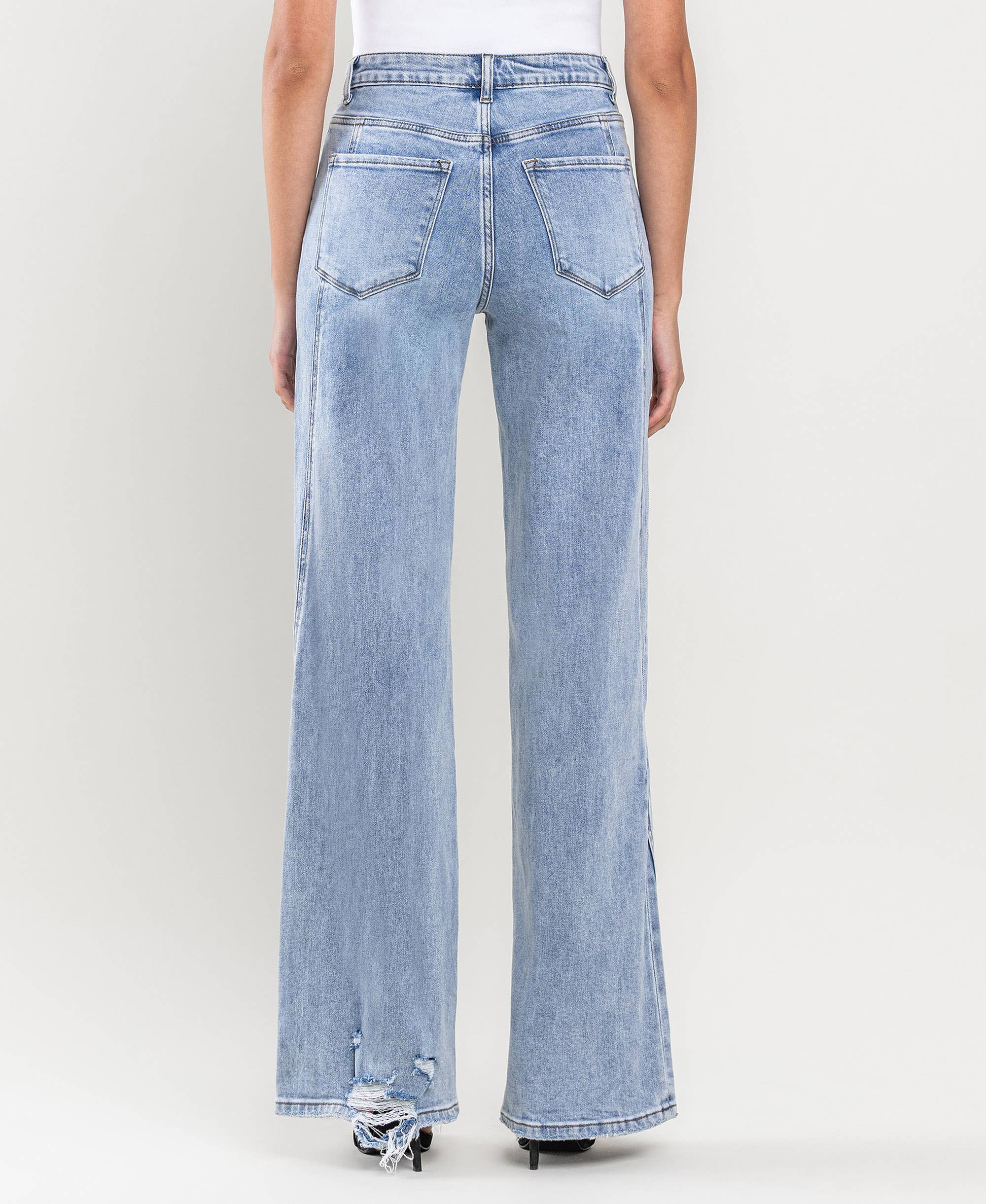 LE PLUS PROPRE JEAN TAILLE LARGE SUPER HAUTE T6037 en vente sur Faire3