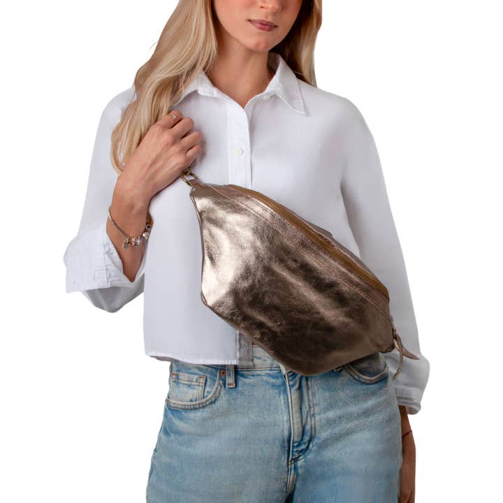 GF2025 GENUINE ITALIAN LEATHER CROSSBODY FANNY PACK for wholesale by German Fuentes Handbags