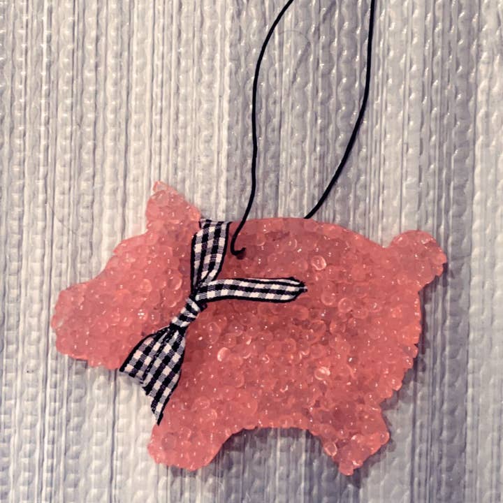 Hometouch Candle Co. - Wholesale Car Freshener - Women's - Car Freshies Pig Shape air fresheners0