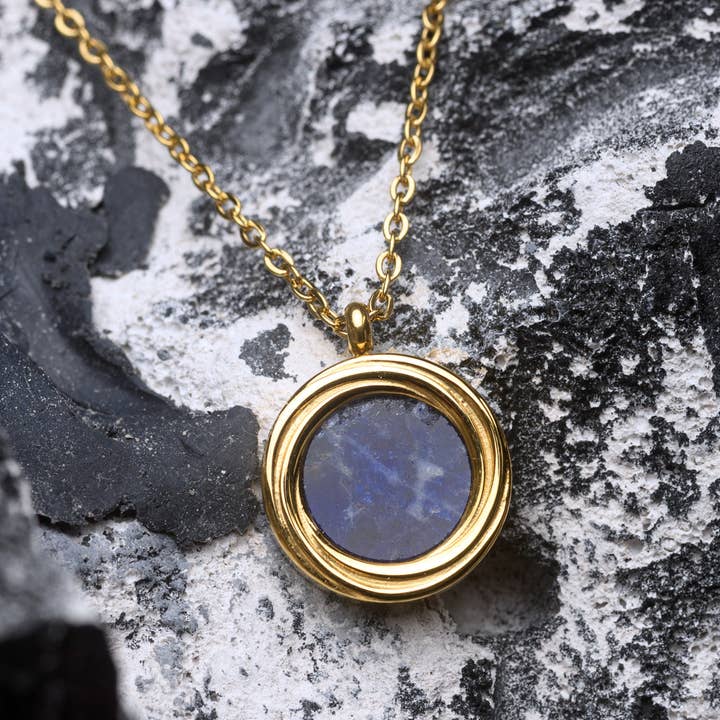 COLLIER LUNA pour la vente par Bear Essentials